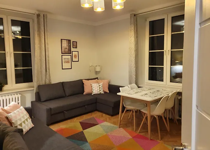 Charming Apartment In The Old Town